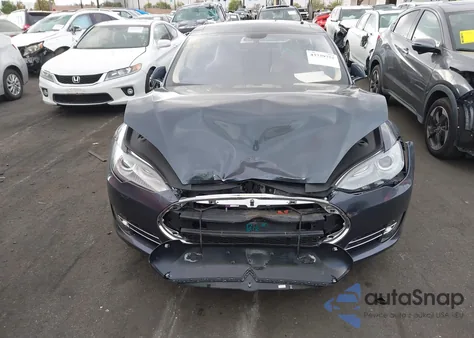 2014 Tesla Model S P85 from USA, damaged, VIN 5YJSA1H13EFP50493